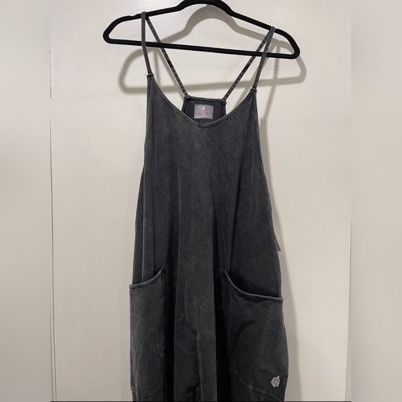 Free People Sleeveless Scoop Neck Ankle Length Patch Pocket Hot Shot Onsie: Sz:M - Picture 12 of 16